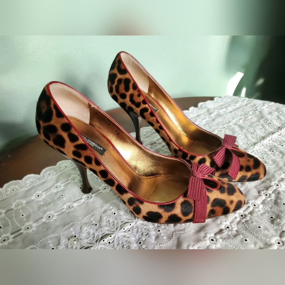 Dolce & Gabbana Calf Hair Animal Print Sz. 38 Heels With Wine Bow Accent. F-223
